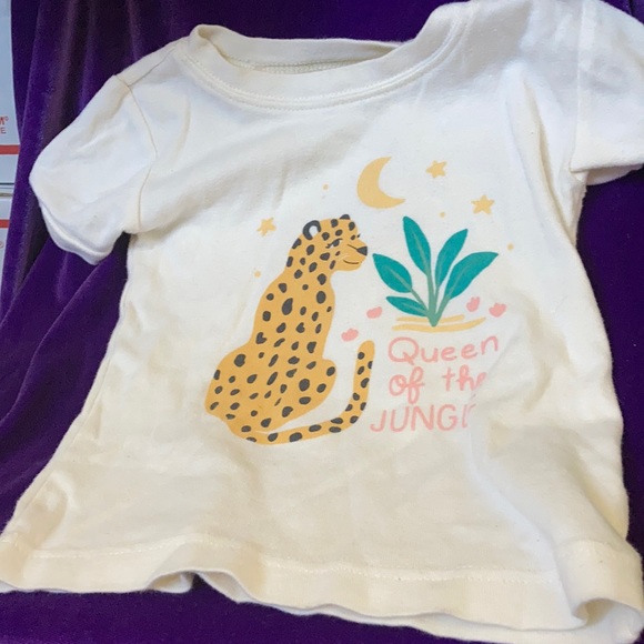 Old navy queen of the jungle girls sleep top 2t - Picture 1 of 3